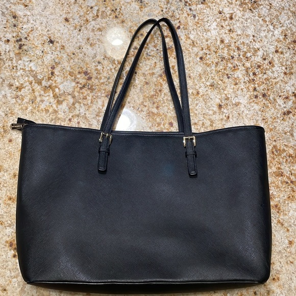 Michael Kors Large Saffiano handbag - Picture 3 of 10